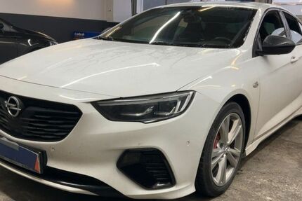 Opel Insignia 125.000 km 22.950 &euro; Raunheim 65479