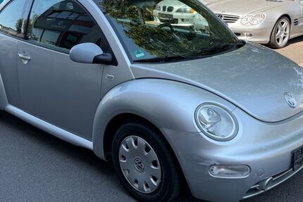 VW New Beetle 125.000 km 2.700 &euro; Wiesbaden 65203