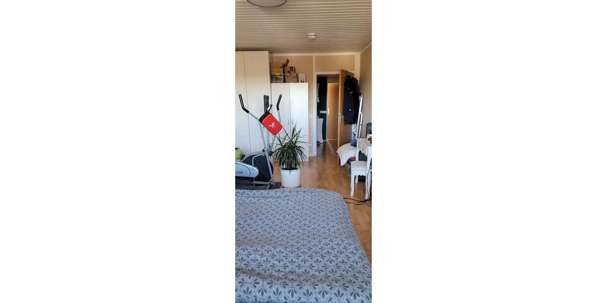 Etagenwohnung Idstein - 3 Zimmer, 90 m&sup2;, 950&euro; | Angebot:26339687