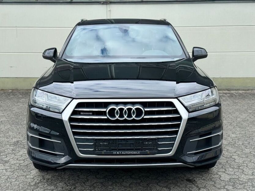 Q7