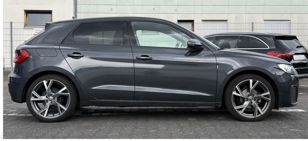 Audi A1 25.000 km 20.400 &euro; Rüsselsheim 65428