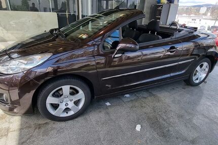 Peugeot 207 84.841 km 5.900 &euro; Waldems 65529