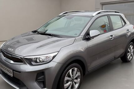 Kia Stonic 5.426 km 21.900 &euro; Eppstein 65817