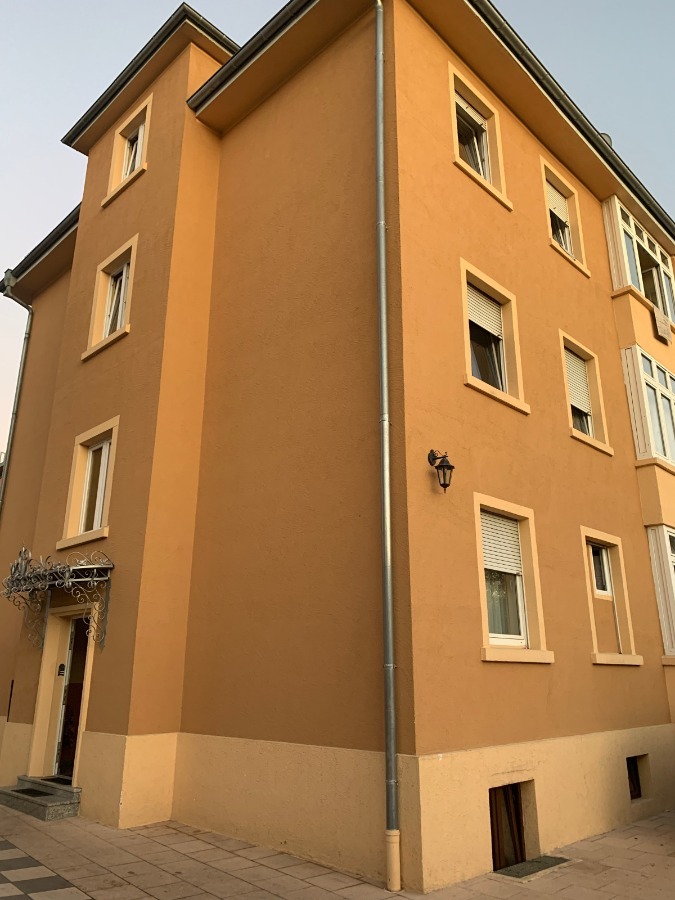 Mehrfamilienhaus in Frankfurt-Unterliederbach vollvermietet 12 zimmer