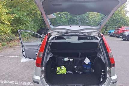 Ford Fusion 146.500 km 1.300 € Oberursel (Taunus) 61440