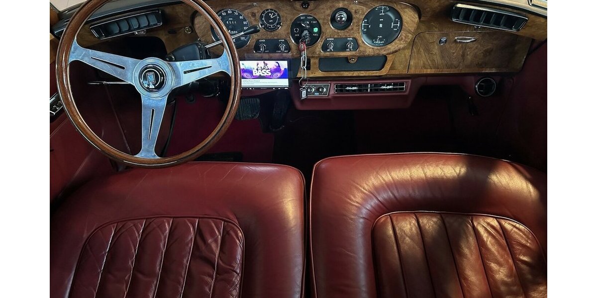 Rolls Royce Silver Cloud III 6.2 |Schwarz-Rot|Classic Data 2| 112.506 km 42.499 &euro; Mainz-Kostheim 55246