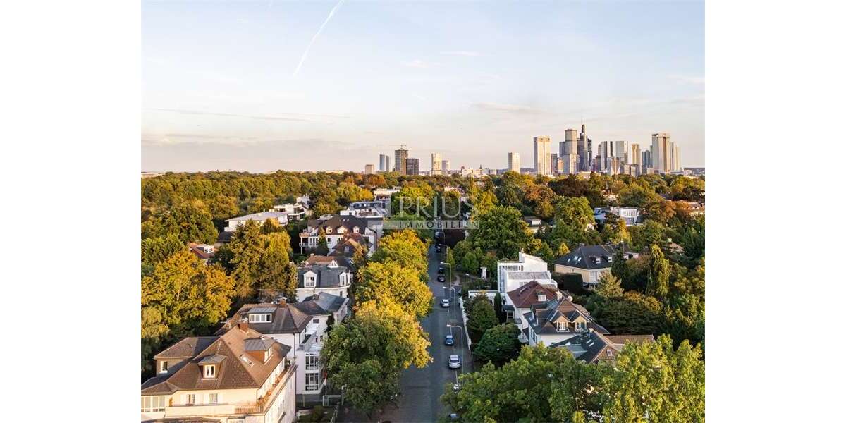 Einfamilienhaus Frankfurt Bockenheim - 11 Zimmer, 400 m&sup2;, 4.000.000&euro; | Angebot:26219605