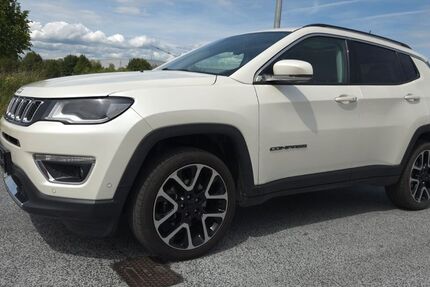 Jeep Compass 24.500 km 18.900 &euro; Wiesbaden 65203