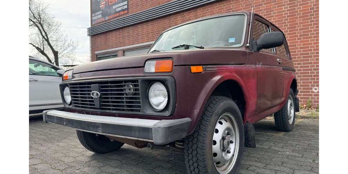 Lada Niva 123.000 km 1.990 &euro; Rüsselsheim 65428