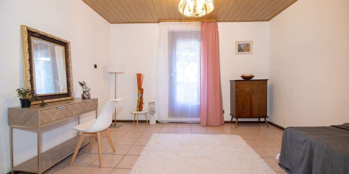 Etagenwohnung Ingelheim - 4 Zimmer, 97 m&sup2;, 220.000&euro; | Angebot:26914408