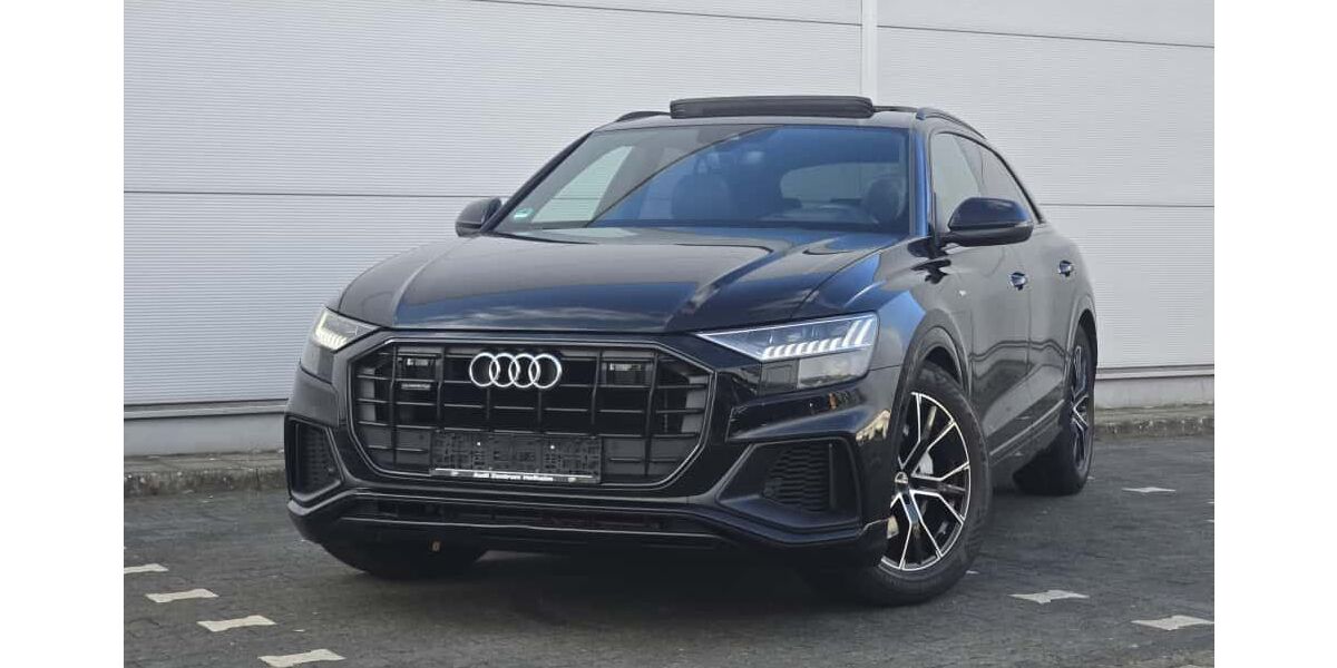 Audi Q8 92.000 km 53.700 € Wiesbaden 65201