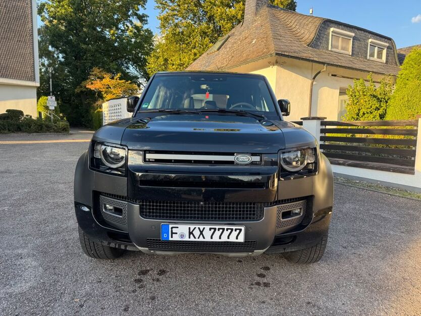 Land Rover Defender 38.000 km 95.000 € Frankfurt am main 60386