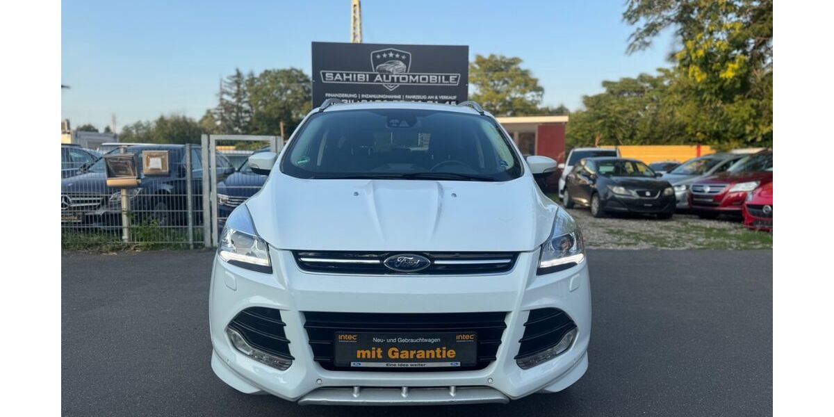 Ford Kuga 82.000 km 14.999 € Mainz-Kastel 55252