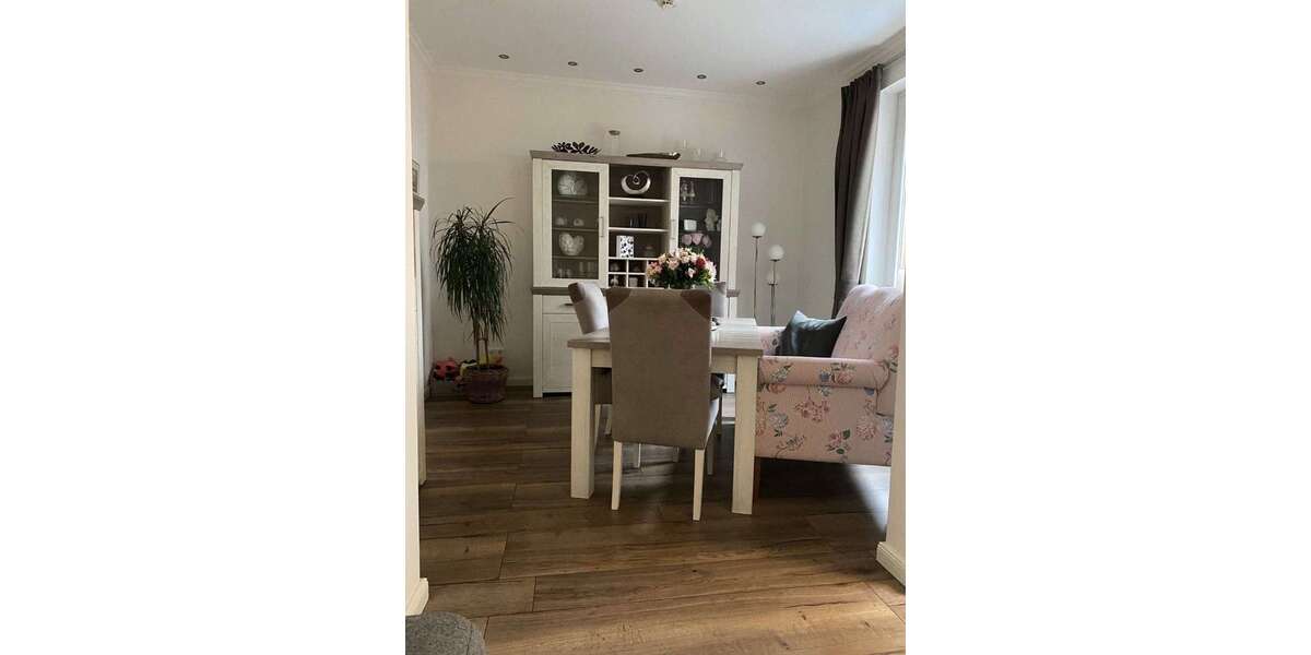 Einfamilienhaus Wiesbaden Dotzheim - 7 Zimmer, 155 m&sup2;, 619.000&euro; | Angebot:26248191