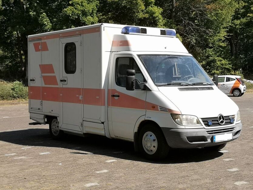 Mercedes-Benz Sprinter 310.050 km 8.990 € Frankfurt am Main 65929