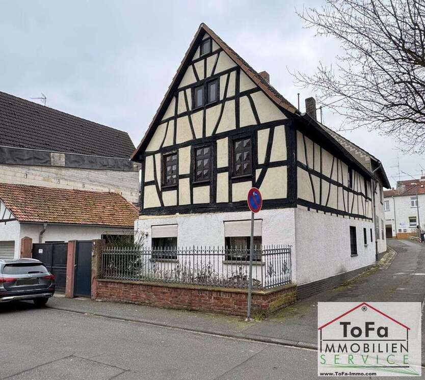 Haus zum Kaufen in Wiesbaden Breckenheim 489.000 € 318 m²