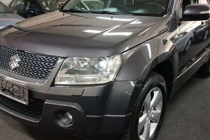 Suzuki Grand Vitara 249.000 km 4.990 &euro; Rüsselsheim 65428