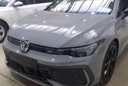 VW Golf 32.025 km 38.980 &euro; Rüsselsheim 65428