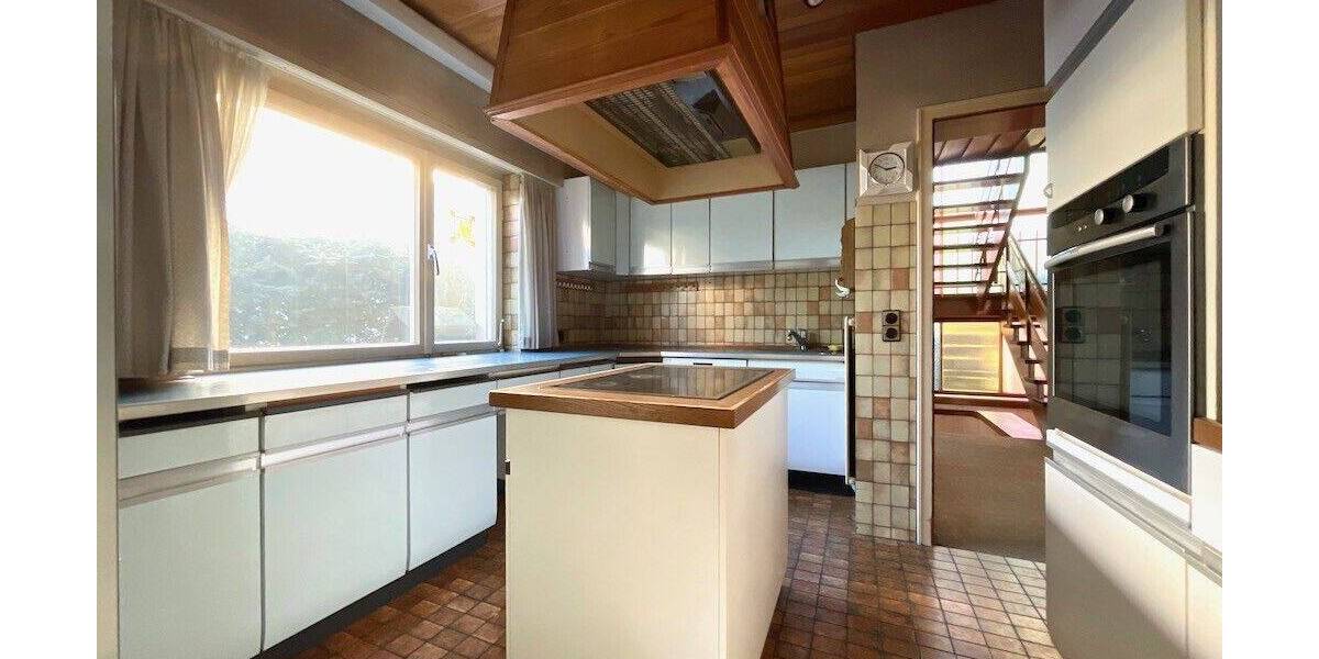 Einfamilienhaus Bad Soden Neuenhain - 7 Zimmer, 169 m&sup2;, 618.000&euro; | Angebot:26887521