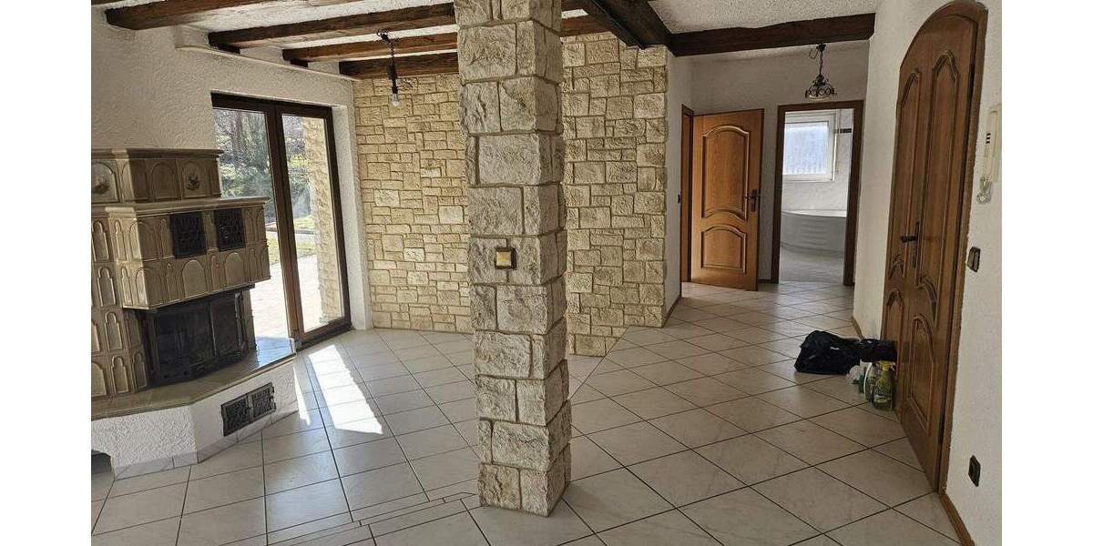 Mehrfamilienhaus, Wohnhaus Hohenstein Breithardt - 4 Zimmer, 140 m&sup2;, 1.250&euro; | Angebot:24565862