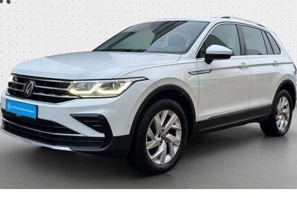 VW Tiguan 34.272 km 33.800 € Bad Camberg 65520