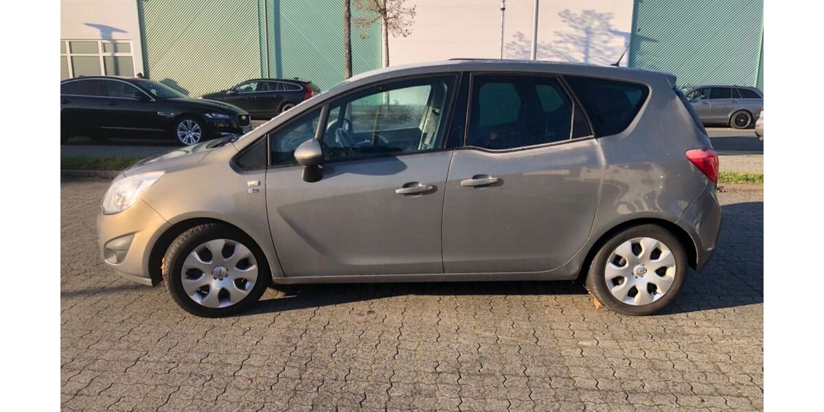 Opel Meriva 65.000 km 7.799 € Rüsselsheim 65428
