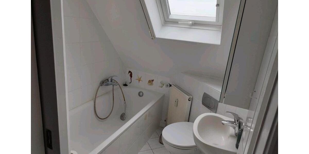 2-Zimmer Dachgeschoss Wohnung 2 zimmer