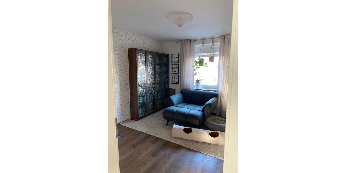 Etagenwohnung Mainz Mombach - 3 Zimmer, 90 m&sup2;, 275.000&euro; | Angebot:27077853