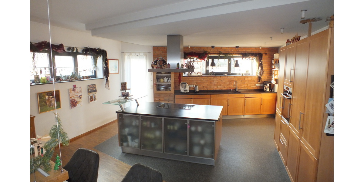 Architektenhaus in Feldrandlage mit ca. 350m² Wohnfl. und ca. 802m² Grundst.! - Einfamilienhaus Büttelborn | Angebot:26644562