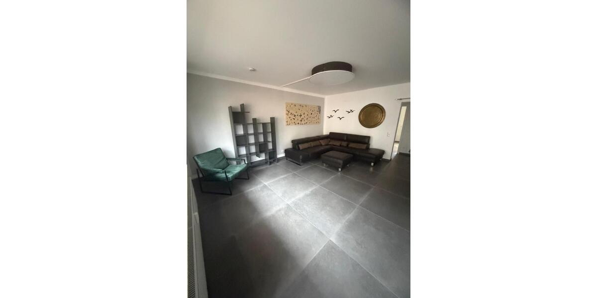 Etagenwohnung Wiesbaden Biebrich - 2 Zimmer, 73 m&sup2;, 310.000&euro; | Angebot:26221786