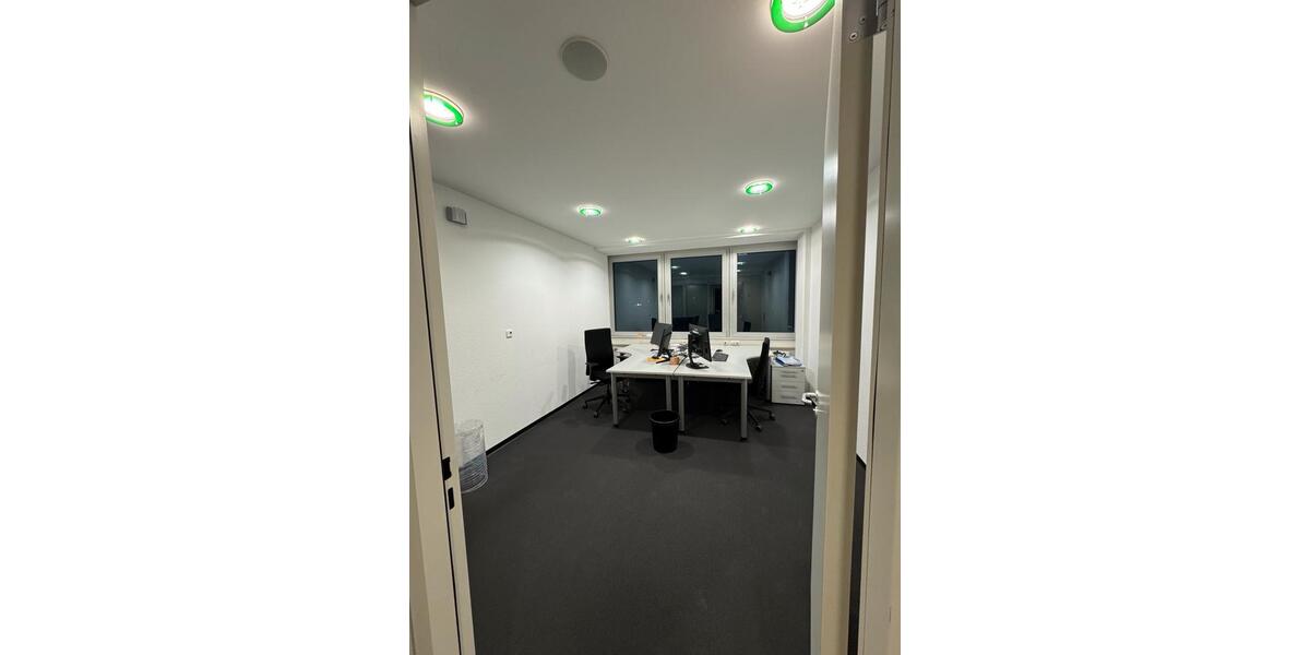 Moderne Büroflächen in Wiesbaden - hell, mit Stellplätzen zimmer