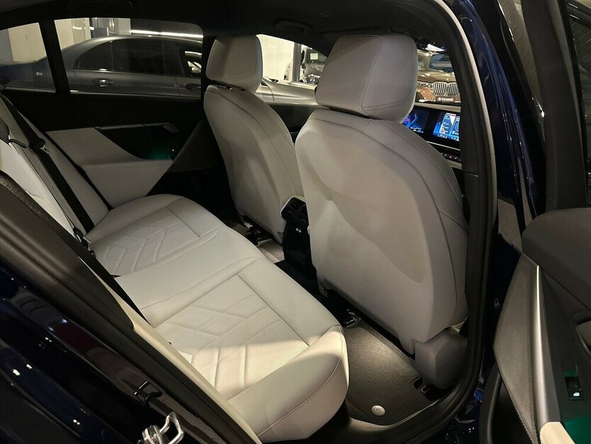 BMW 530e M Sport |Nur 3.TKM|Tansanit-Bau II|Traum 3.498 km 58.999 € Mainz-Kostheim 55246