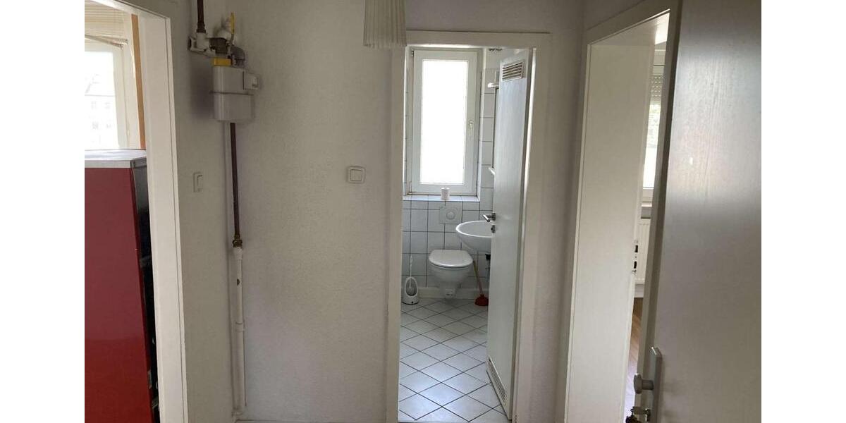 Etagenwohnung Frankfurt am Main Bockenheim - 1 Zimmer, 43 m&sup2;, 697&euro; | Angebot:26442071