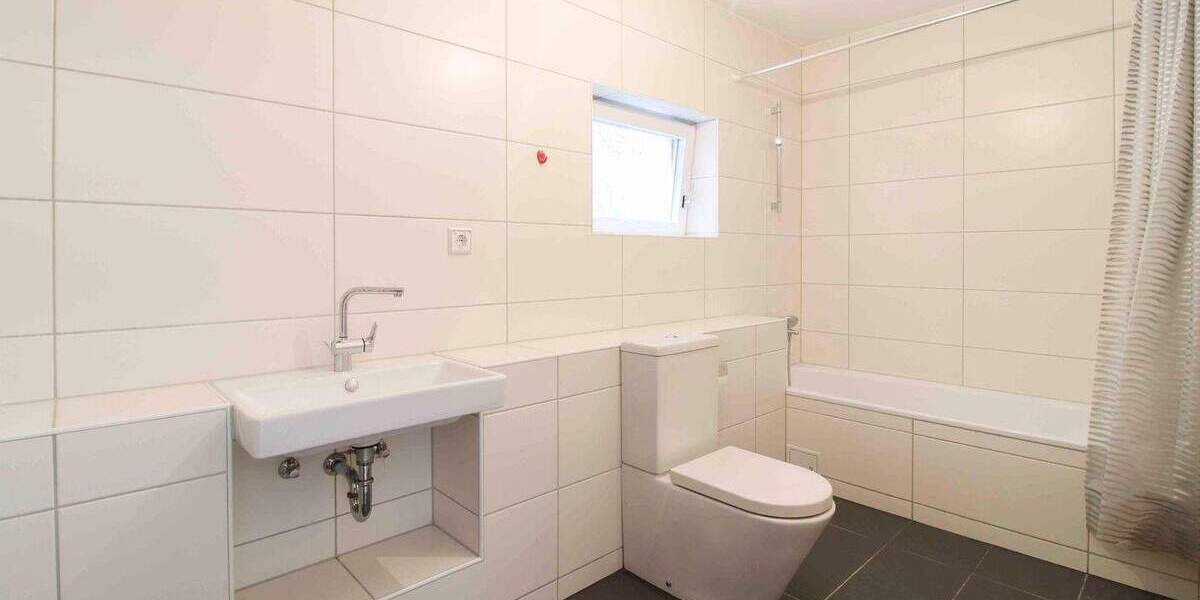 Wohnen auf 2 Ebenen: Charmante Maisonette mit großem Garten, Terrasse & Stellplatz in Büttelborn 3 zimmer