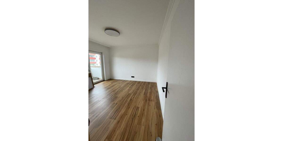 Etagenwohnung Niedernhausen - 4 Zimmer, 90 m&sup2;, 209.000&euro; | Angebot:25823326