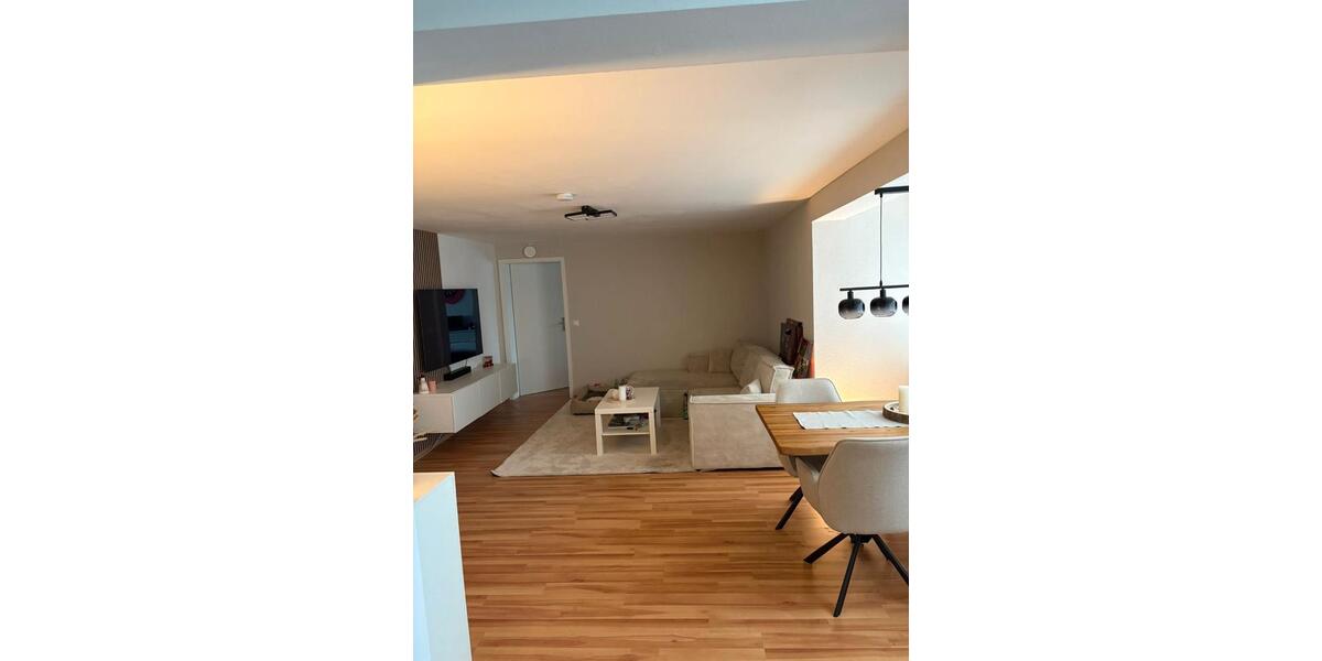 Erdgeschoßwohnung Waldems - 3.5 Zimmer, 120 m&sup2;, 225.000&euro; | Angebot:26994096