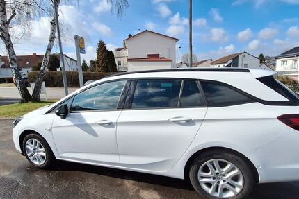 Opel Astra 71.000 km 18.100 € Hohenstein 65329