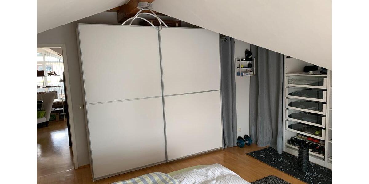 Dachgeschoßwohnung Rüsselsheim am Main - 2 Zimmer, 65 m&sup2;, 950&euro; | Angebot:26679034