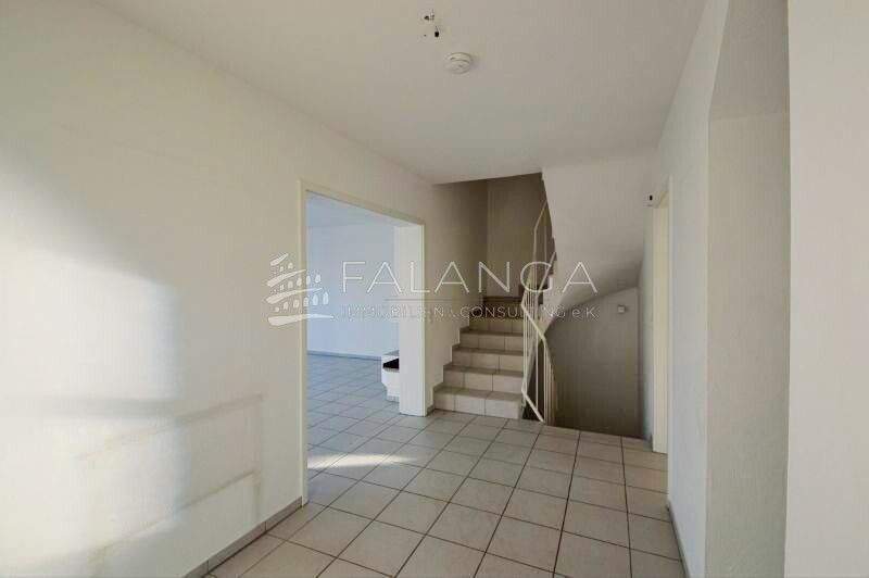 Doppelhaushälfte Budenheim - 6 Zimmer, 180 m&sup2;, 759.000&euro; | Angebot:25113974