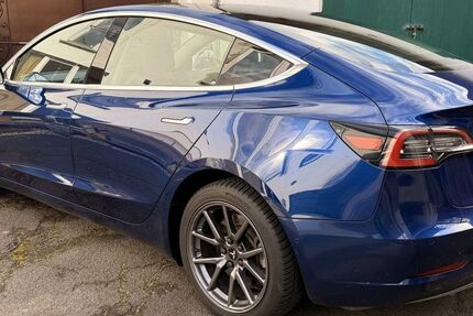 Tesla Model 3 98.000 km 19.900 &euro; Oberfischbach 56370
