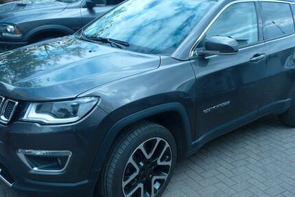 Jeep Compass 61.000 km 18.900 &euro; Mörfelden 64546