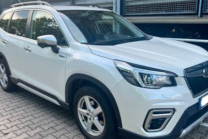 Subaru Forester 106.000 km 21.500 &euro; Mainz 55118