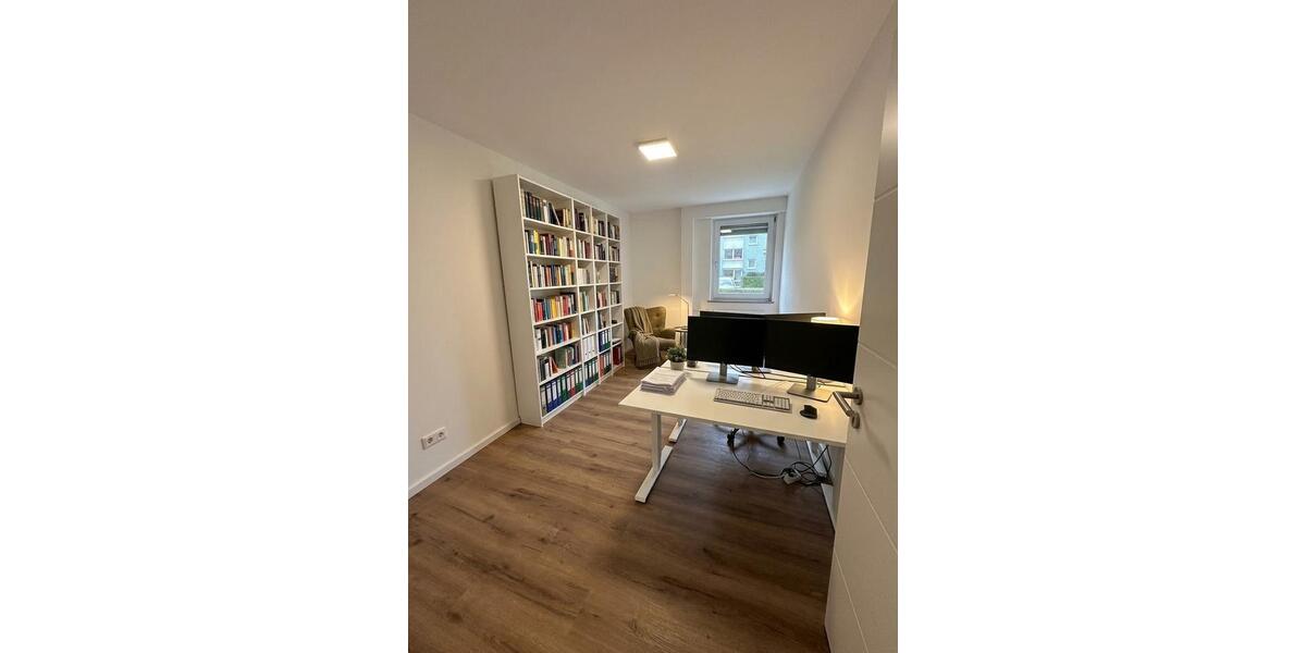 Hochparterre Frankfurt am Main Bockenheim - 4 Zimmer, 80 m&sup2;, 299.000&euro; | Angebot:27262859