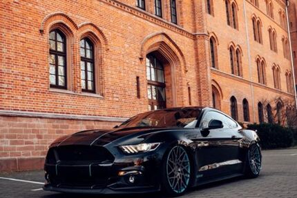 Ford Mustang 55.000 km 47.800 € Essenheim 55270