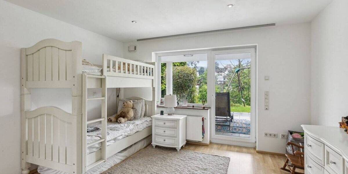 Mehrfamilienhaus, Wohnhaus Eppstein - 1 Zimmer, 405 m&sup2;, 1.780.000&euro; | Angebot:25769648