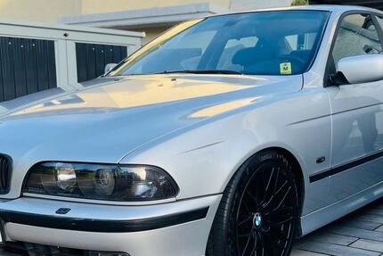 BMW 528 162.000 km 8.500 &euro; Niedernhausen 65527