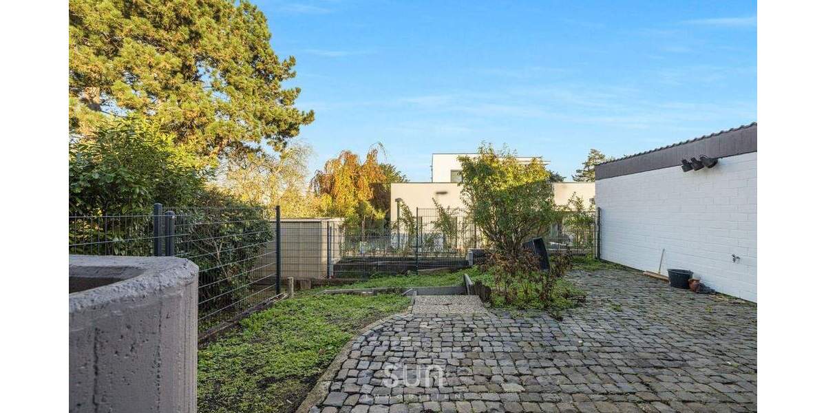 Terrassenwohnung Mainz Lerchenberg - 4 Zimmer, 137 m&sup2;, 2.400&euro; | Angebot:25691039