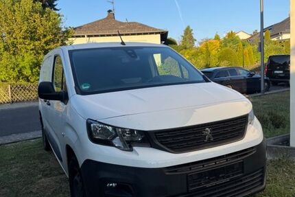 Peugeot Partner 100.000 km 13.200 &euro; Taunusstein 65232