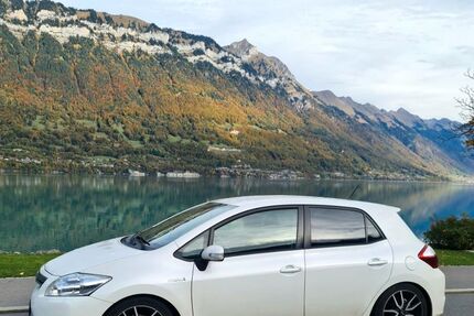 Toyota Auris 140.000 km 9.100 &euro; Eltville 65343