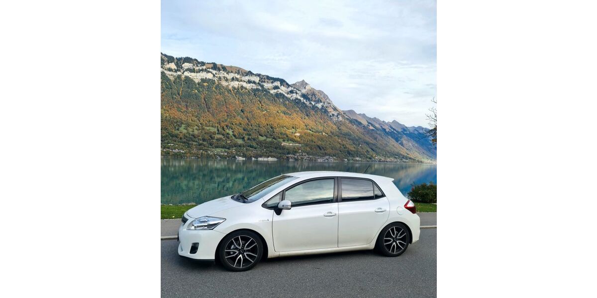 Toyota Auris 140.000 km 9.100 &euro; Eltville 65343